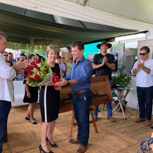 Visita à Curvelo - 12/05/23 Neste momento, estão alocando recursos, junto à EMATER, para aquisição de patrulhas mecanizadas e implementos agrícolas para desenvolver o Agro. Sendo assim, pedimos o empenho de seus técnicos para elaborar o projeto, cumprindo os requisitos listados, para possível doação de itens junto à entidade.