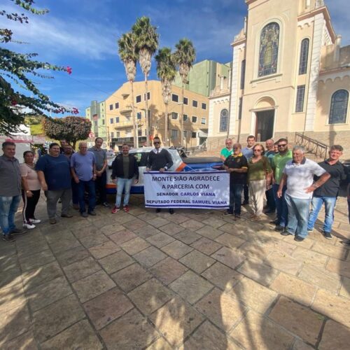 Entrega de benfeitorias em Monte Sião - 22/05/23